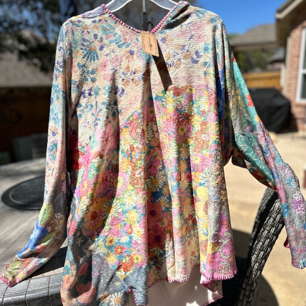 Oversized/one size soft fleece shirt